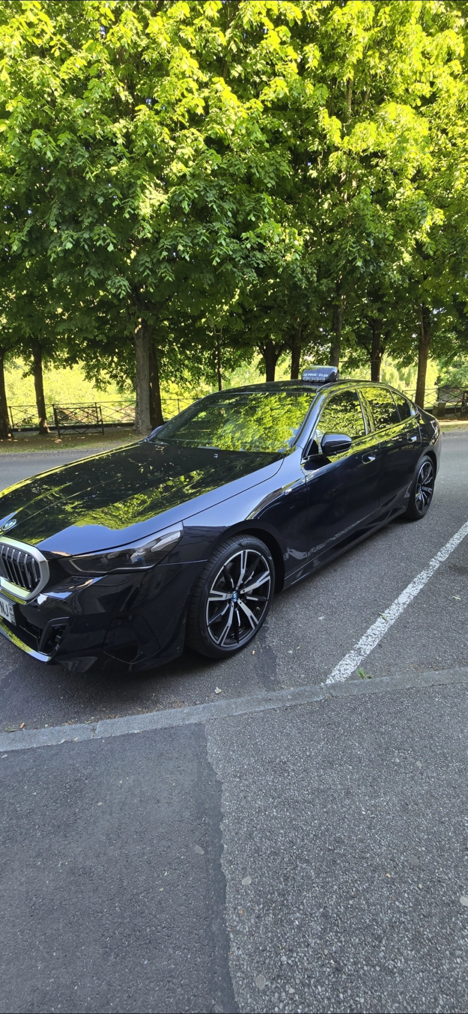 bmw-taxi